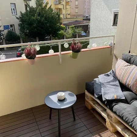 Апартаменти Lilis Mit Balkon Аугсбург