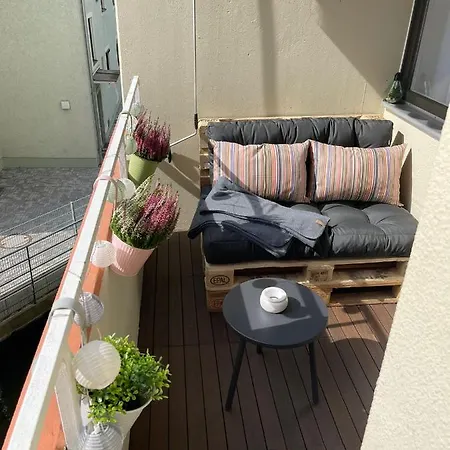 Lilis Mit Balkon Аугсбург